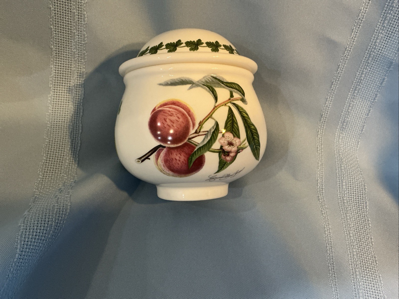 Portmeirion Pomona 3 Fruit Covered Sugar Bowl