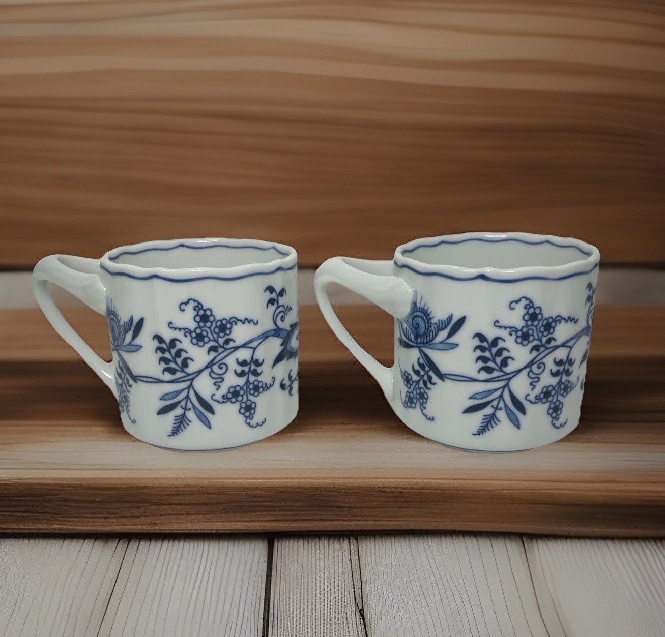 2 Vintage Blue Danube Japan Blue Onion Mugs Rectangular Stamp Tripod Handle Chin