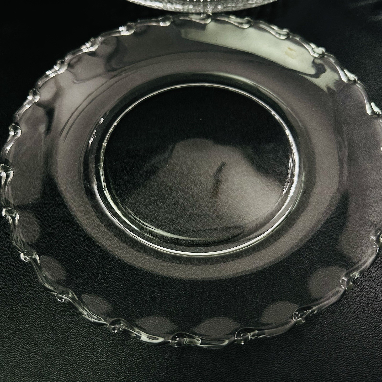 4 vtg Clear Glass Luncheon Plates Mismatched Mixed Salad Dessert Plate set 8″