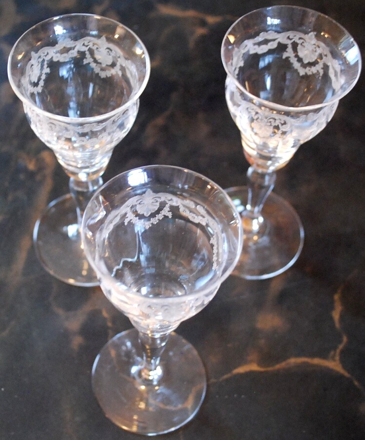 Antique BRYCE Set 3 Cocktail Glasses 5″ NEEDLE ETCHED OPTIC GLASS Garlands c1900