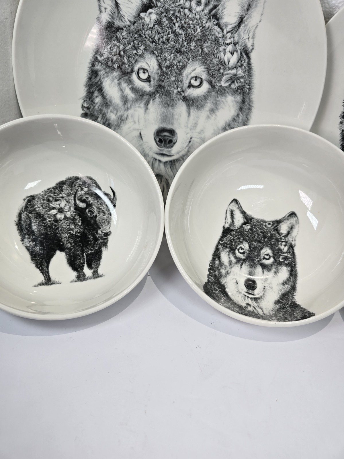 Maxwell Williams Marini Ferlazzo Wildlife Porcelain Dinnerware Set 10 Pc