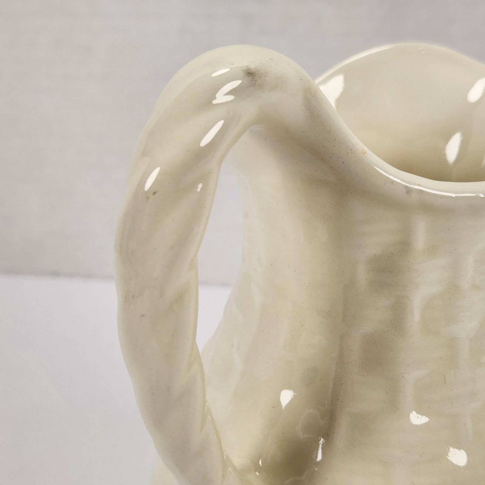 VTG Ceramic Cream Off-White Basketweave Pitcher Farmhouse Twisted Handle 7.25″