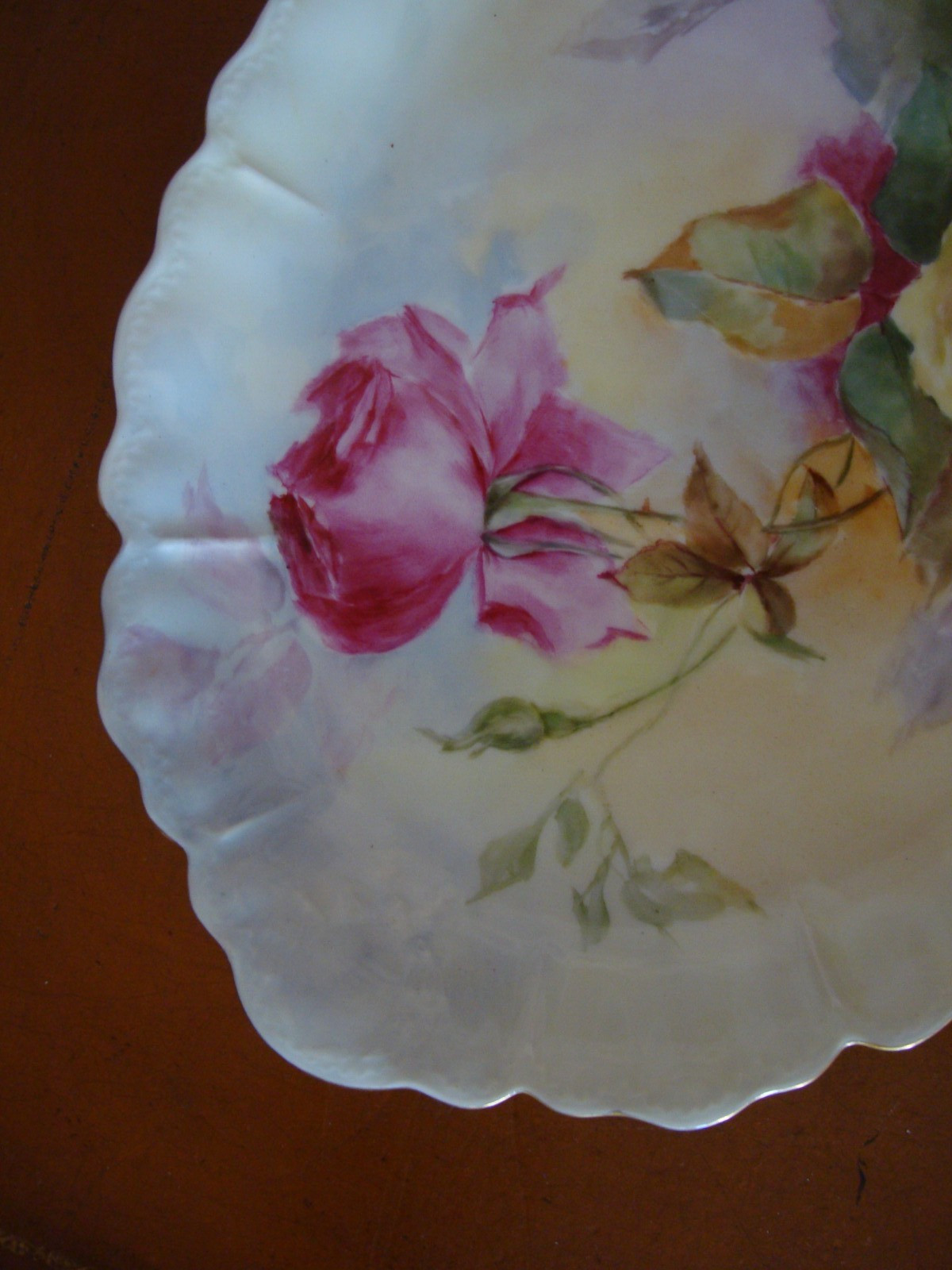 ANTIQUE LIMOGES HAVILAND FRANCE 14″ LARGE HAND PAINTED ROSES PLATE PLATTER TRAY