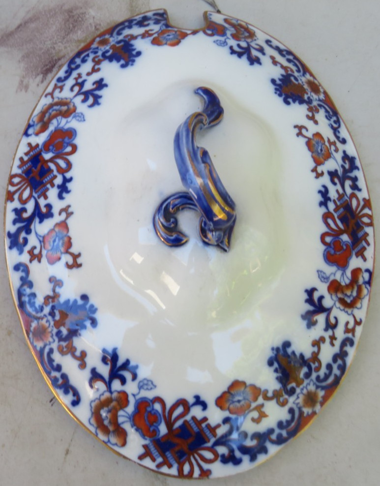 LARGE ANTIQUE ROYAL DOULTON NANKIN FLOW BLUE WITH RED FLOWERS SOUP TUREEN