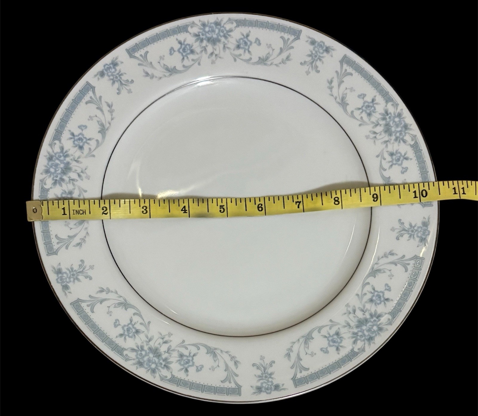 1985 Sheffield Blue Whisper Porcelain Fine China Dinner Plate Japan