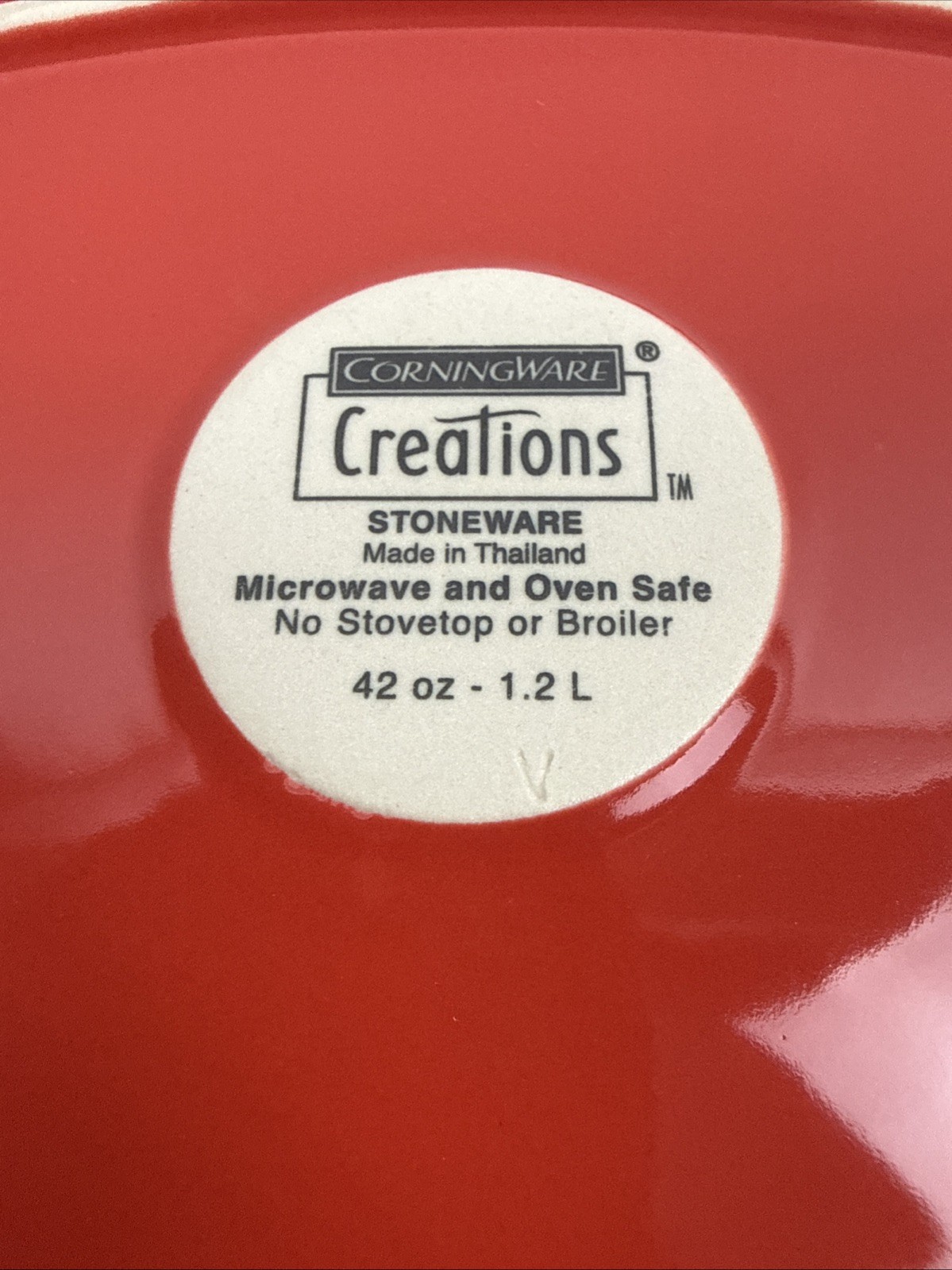 NWT NEW 1 Corning Creations Red Stoneware AU GRATIN Dish 42 OZ Large