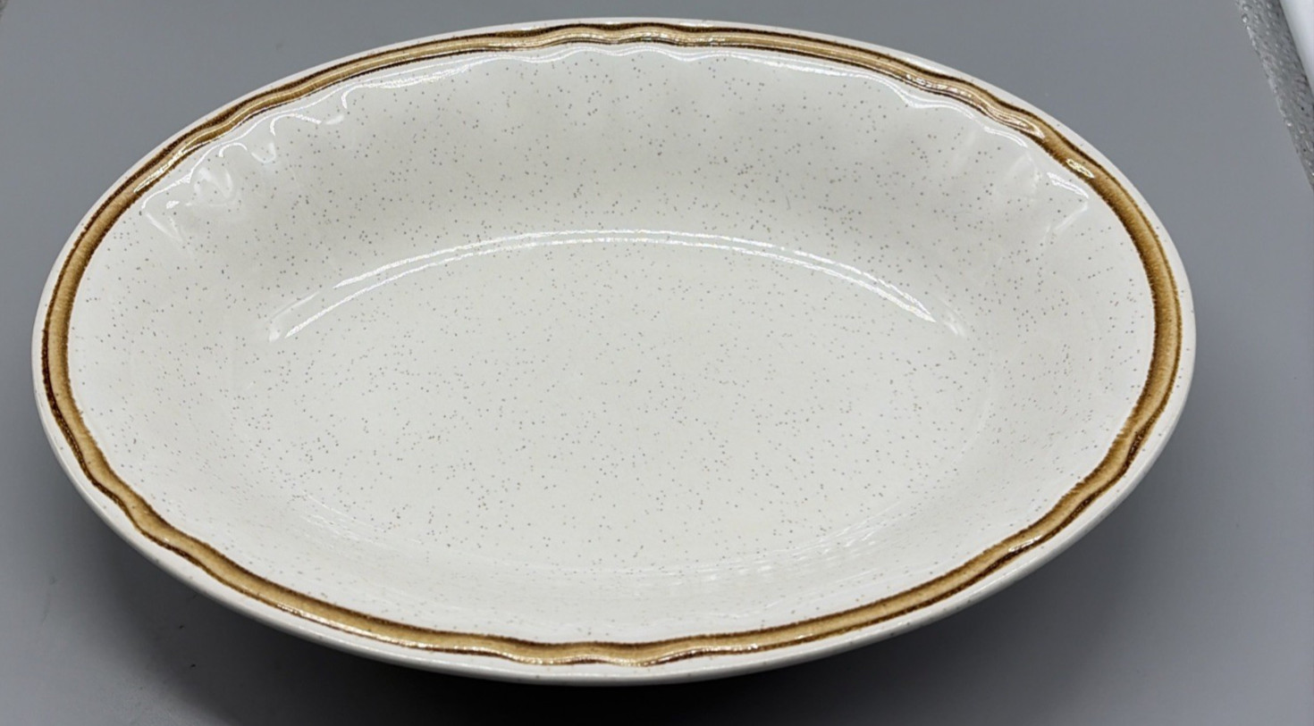 Vintage Lot Of (2) American Hearthside Stoneware 10 1/4″ Oval Serving Bowls