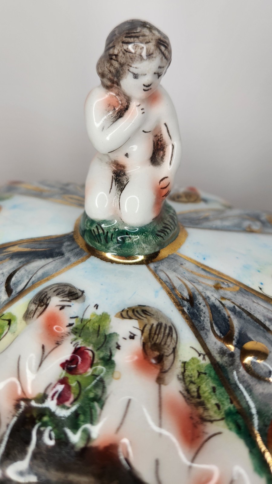 Italian Vintage Capodimonte Porcelain Covered Compote Cherub Hand Painted