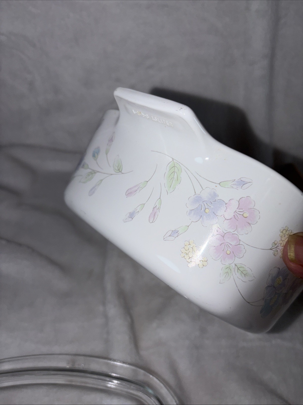 Vintage Corning Ware Pastel Bouquet Casserole Dish Pyrex Lid 1.5 Liter No Chips