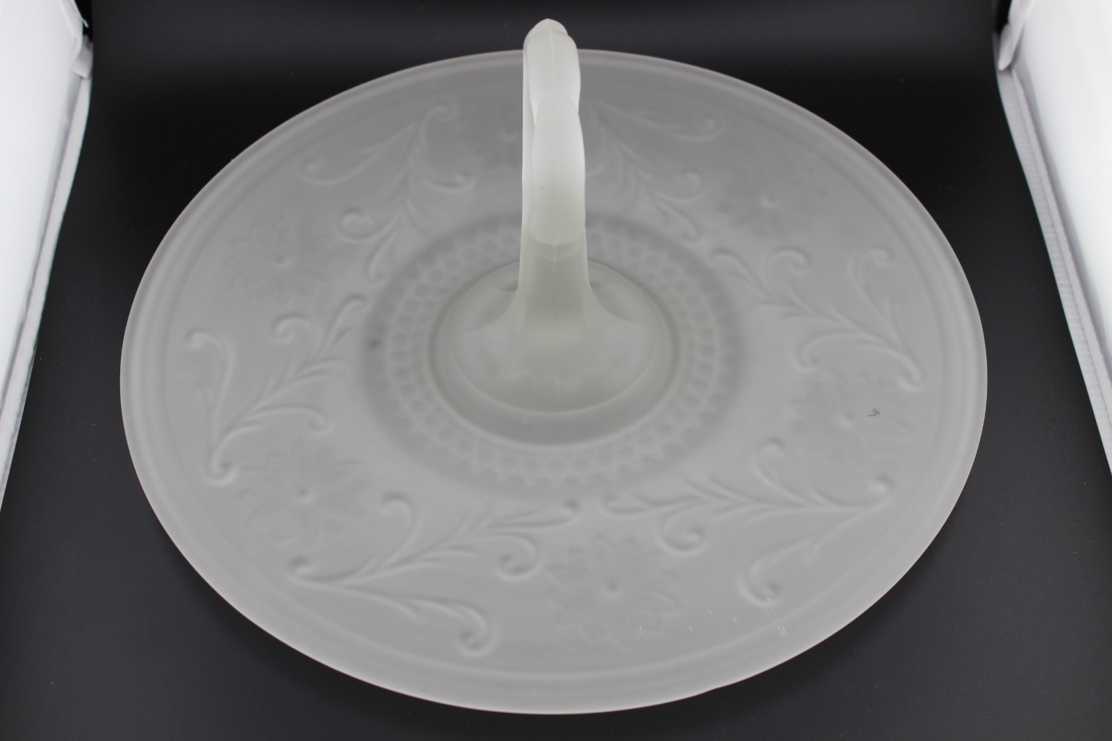 Tiara Indiana Glass Satin Frosted Sandwich 12″ Handle Party Server Platter AS IS