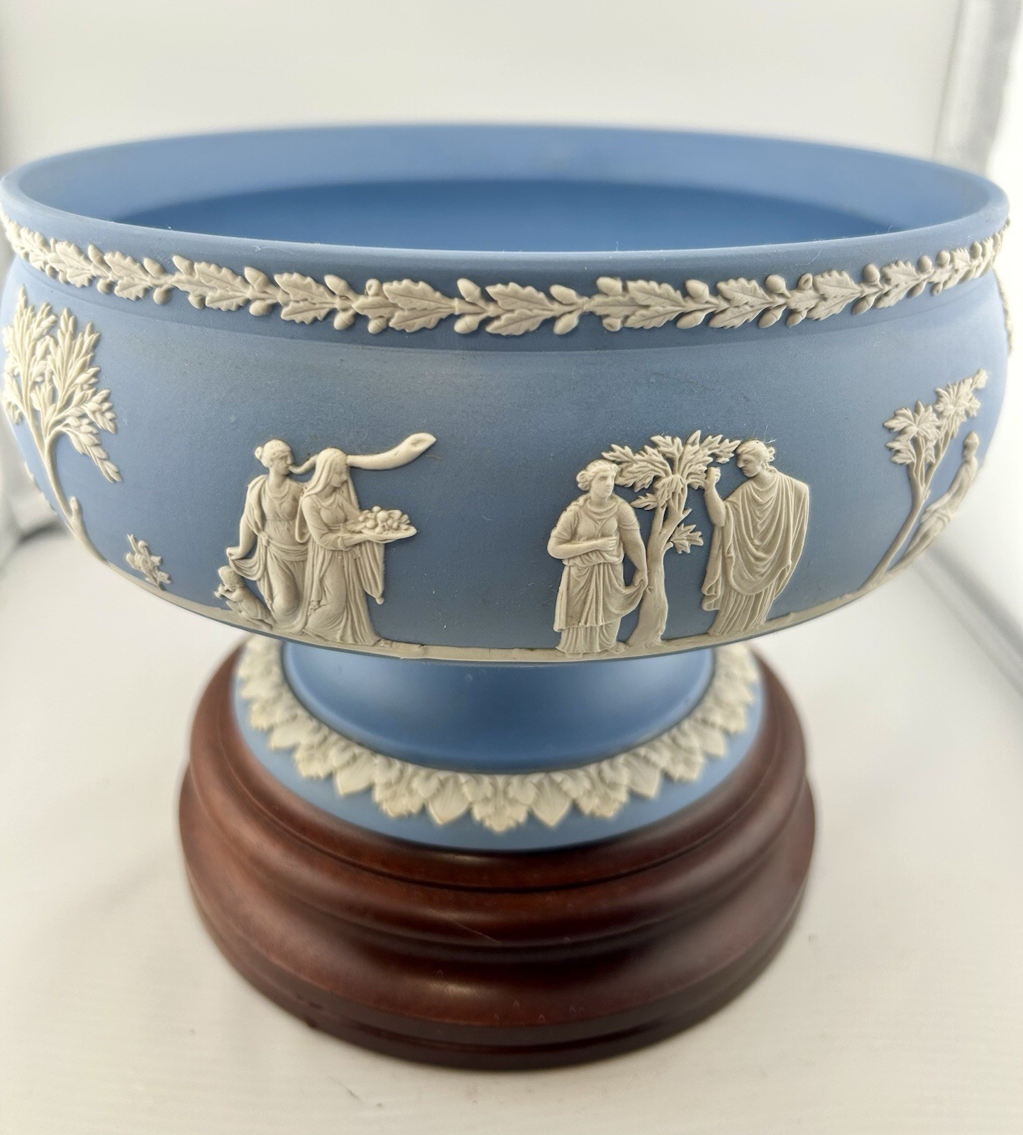 Wedgwood Jasperware Pale Blue & White Sacrifice Imperial Pedestal Bowl England