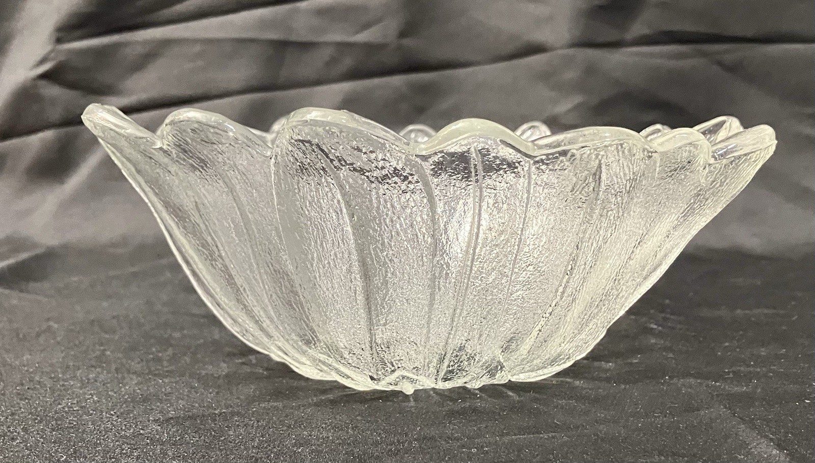 Clear Glass Bowl Indiana flower Lily Pons Dish ☀️ Snack Sunflower 🌻 Vintage