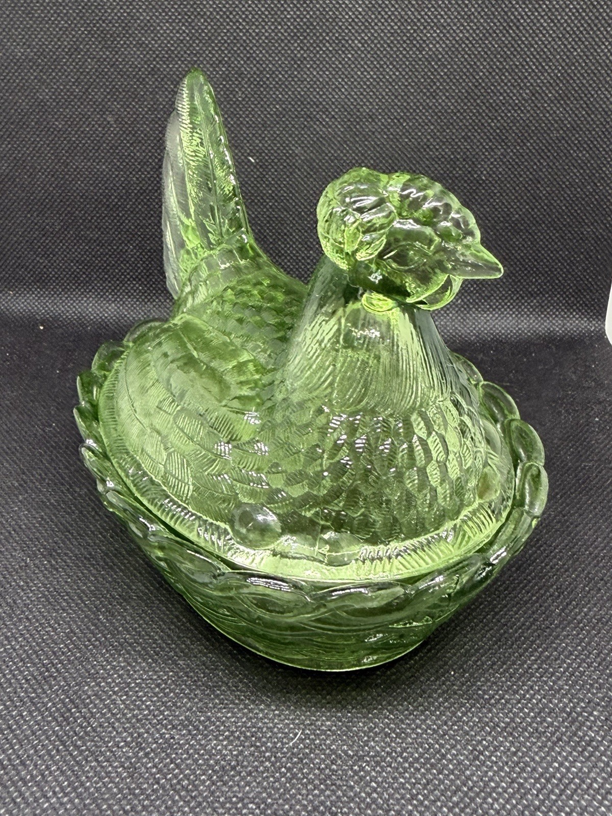 Vintage L E Smith Heavy Emerald Green Glass Hen On Nest Candy Dish MCM