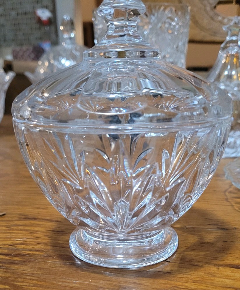Royal Limited candy dish made from 24% lead crystal From Czech Republic