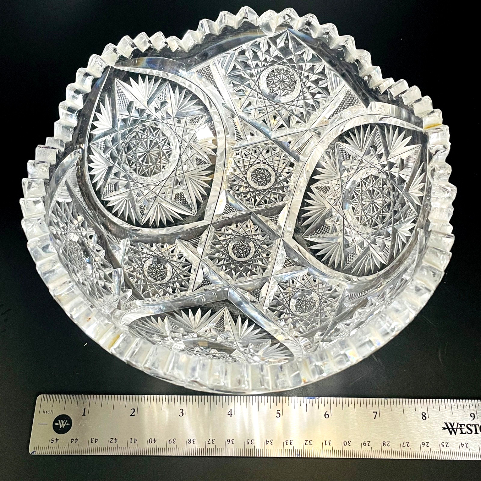 American Brilliant Cut Antique Sawtooth Scalloped Edge Lead Glass Star Bowl 8”