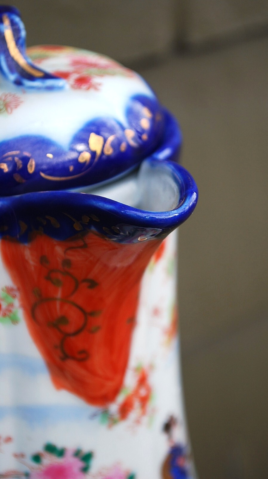 Antique Hand Painted Porcelain JAPANESE GEISHA SCENE Chocolate Pot w/ Lid COBALT