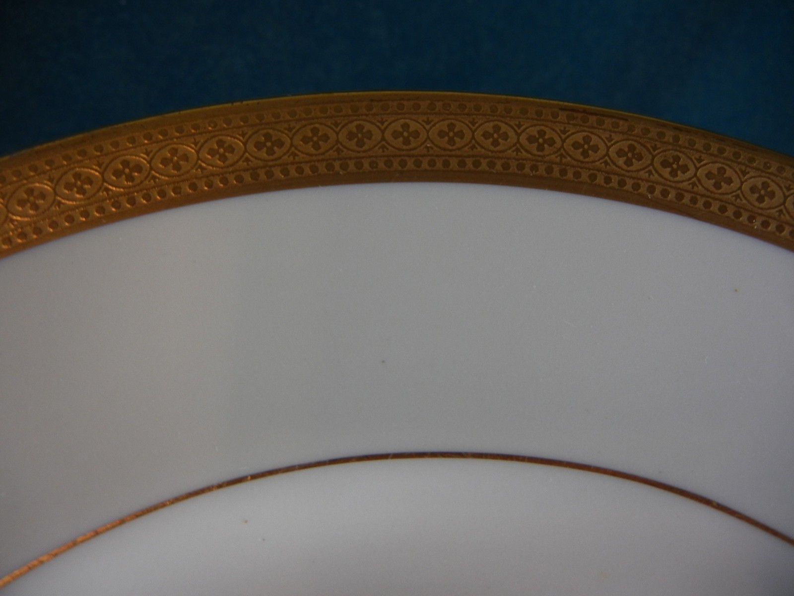 Syracuse Bracelet 5″ Diameter Round Fruit / Dessert Bowl(s)