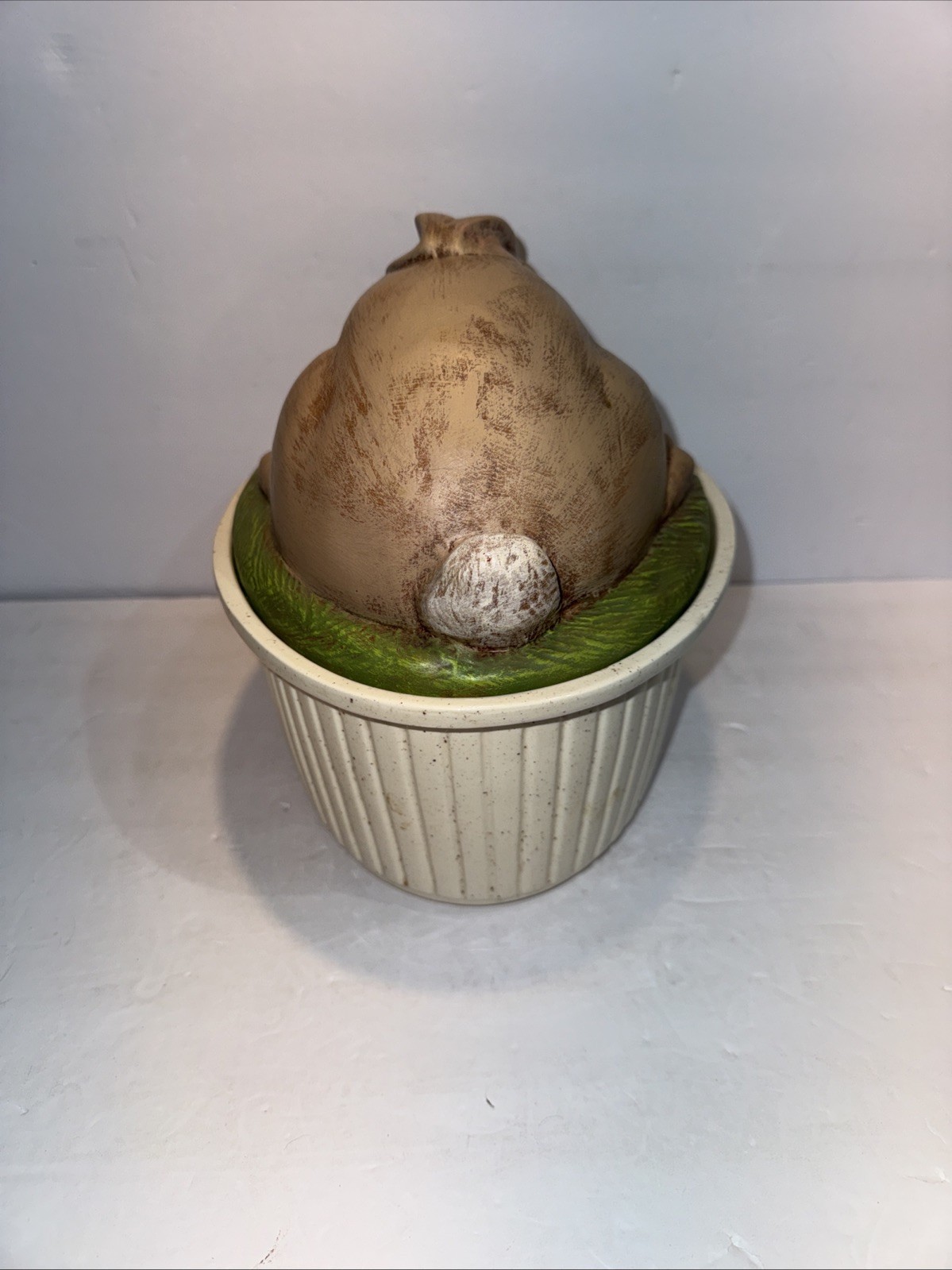 vintage 1982 Scioto ceramic rabbit-topped covered dish Easter