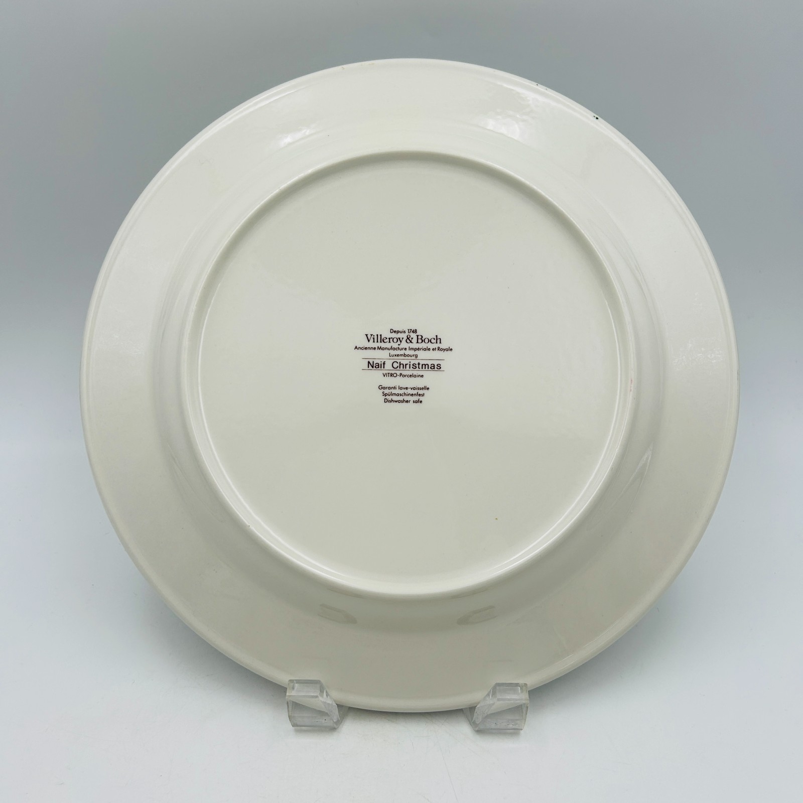 Villeroy & Boch Naif Christmas Dinner Plate 10.5 inch Snowman Scene