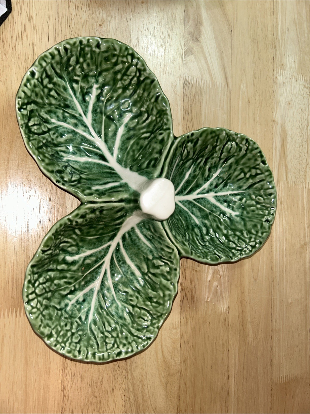 OLFAIRE PORTUGAL CABBAGE DIVIDED SERVING DISH – Bordello Pinheiro Compatible EX