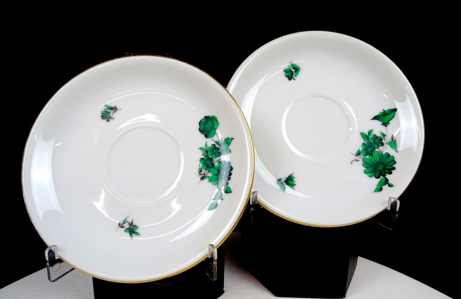 Wiener Porzellan Austria Maria Theresa Green Rose 2 Pc 5 7/8″ Saucers 1923-