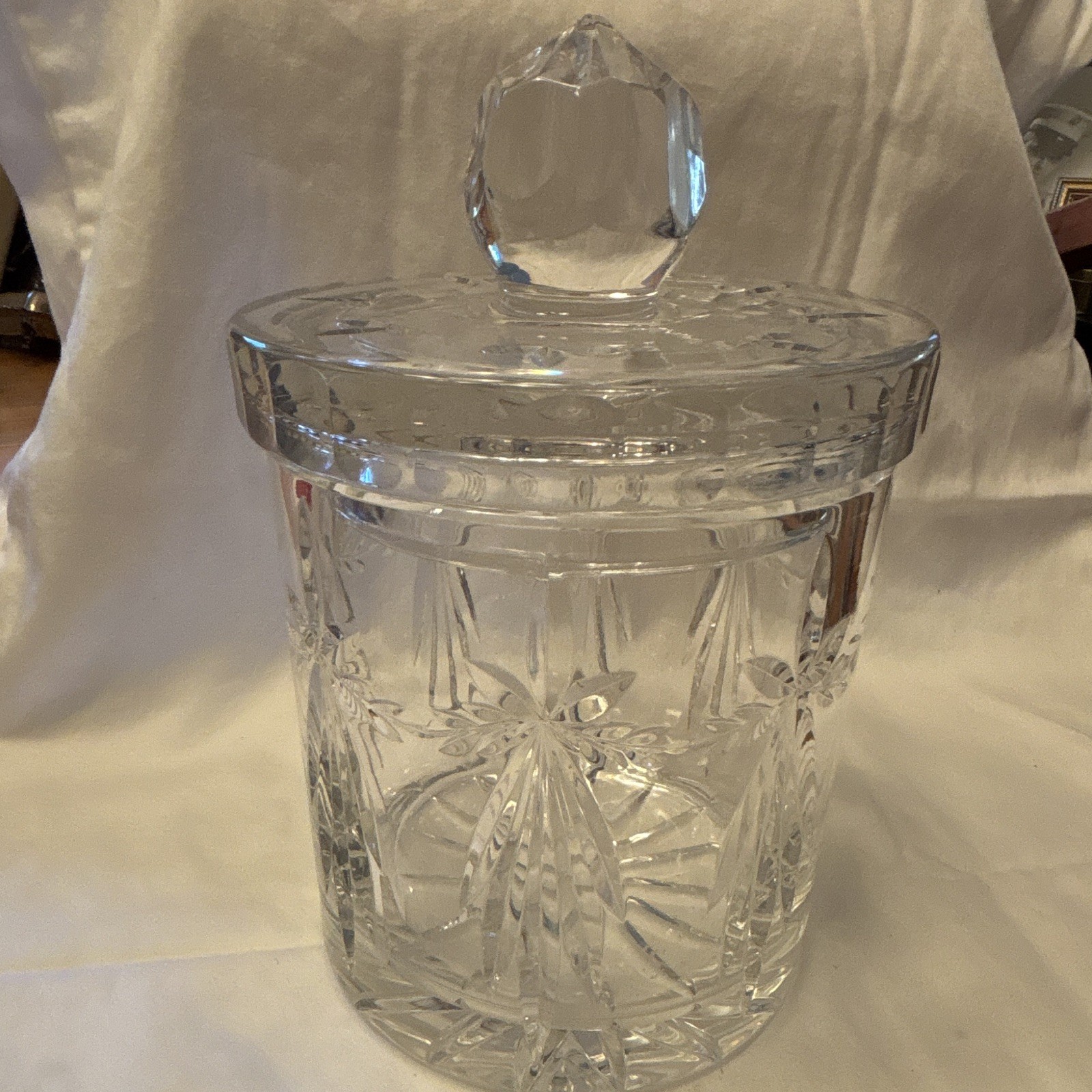 Vintage Lead Crystal Biscuit/Candy Jar with Lid Pinwheel Starburst Pattern8”