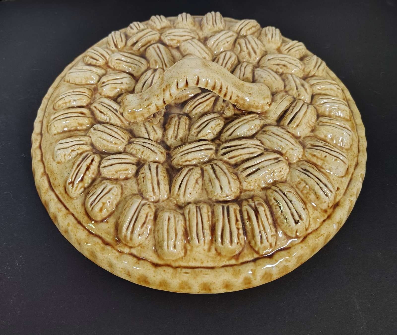 Pecan Pie COVER ONLY With Handle For Pie Dish 10-3/8 Inch Outer Diameter