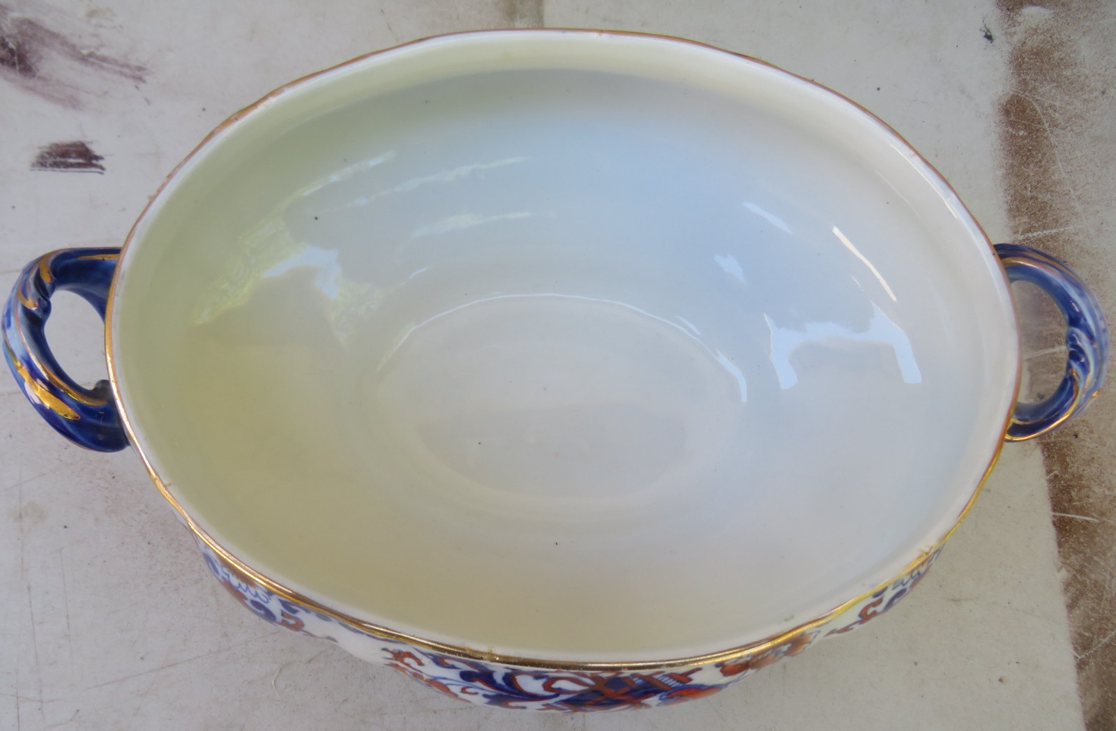 LARGE ANTIQUE ROYAL DOULTON NANKIN FLOW BLUE WITH RED FLOWERS SOUP TUREEN