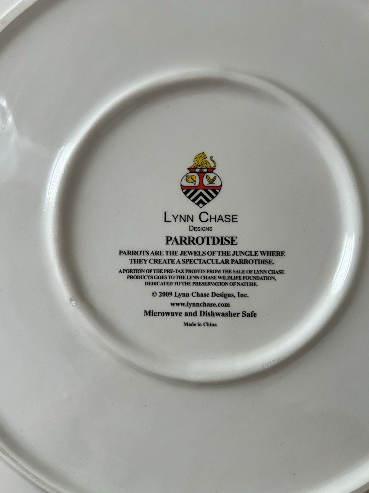 Lynn Chase Parrotdise 2010 Dinner Platter Plate around 11 3/4 inches