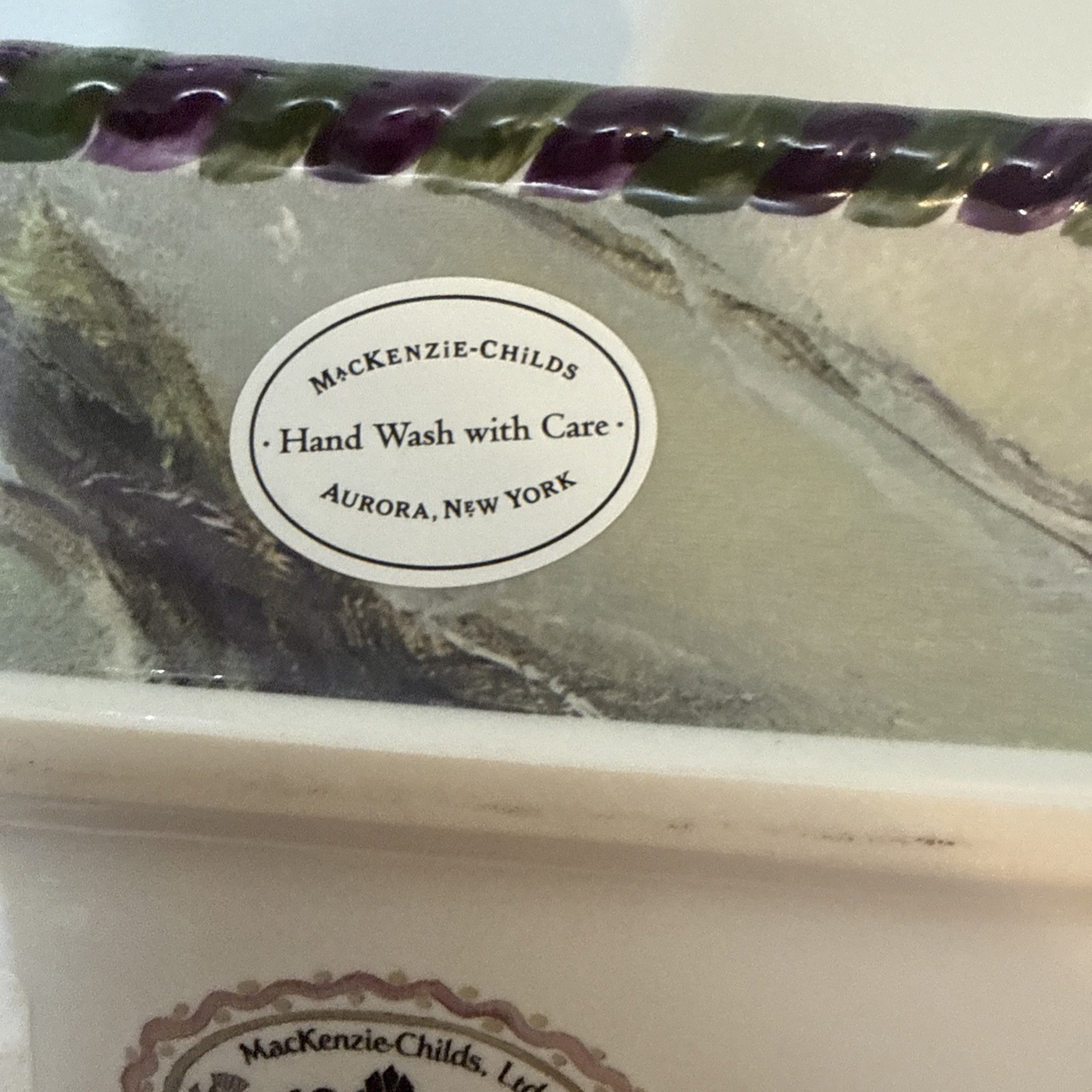 AUTHENTIC MACKENZIE CHILDS VICTORIA AND RICHARD MACLACHLAN 10-1/2″x7-1/4″ RARE
