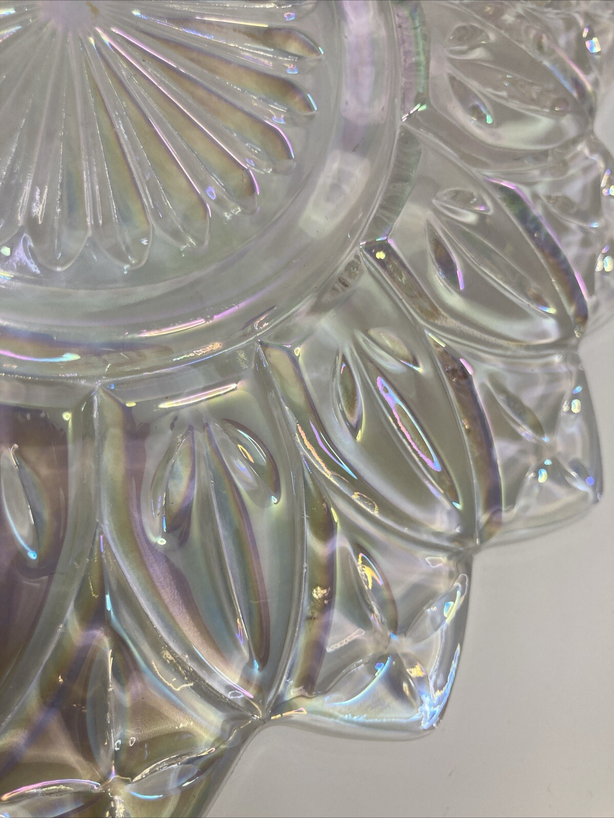 Vtg 1960s Star Flower Petal Federal Clear Iridescent Carnival Glass Plate 9.25″