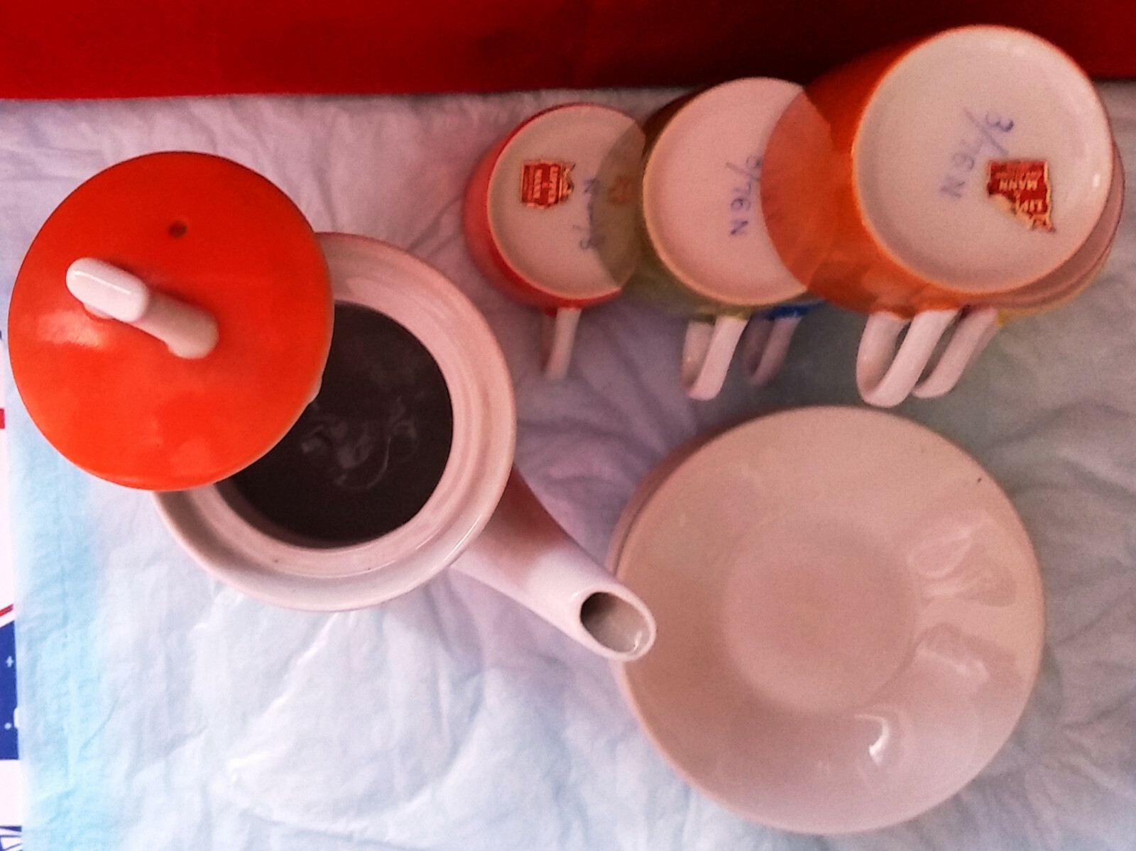 Lipper & Mann China Demi Tasse Set. 14 Pieces, Japan.