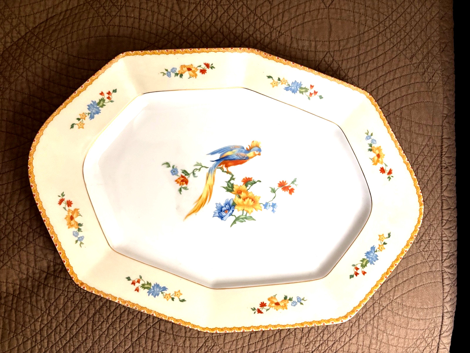 Epiag D.F. Oval/Octagon Serving Platter 15′ by 11″ Czechoslovakia