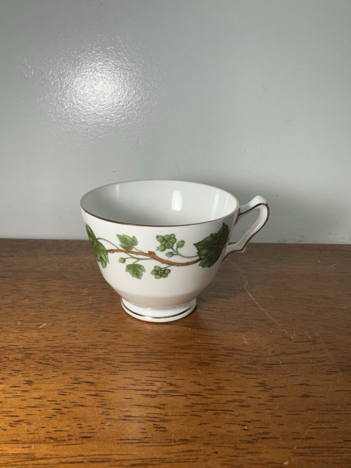 Vintage Crown Staffordshire Fine Bone China England Cup & Plates Green Ivy
