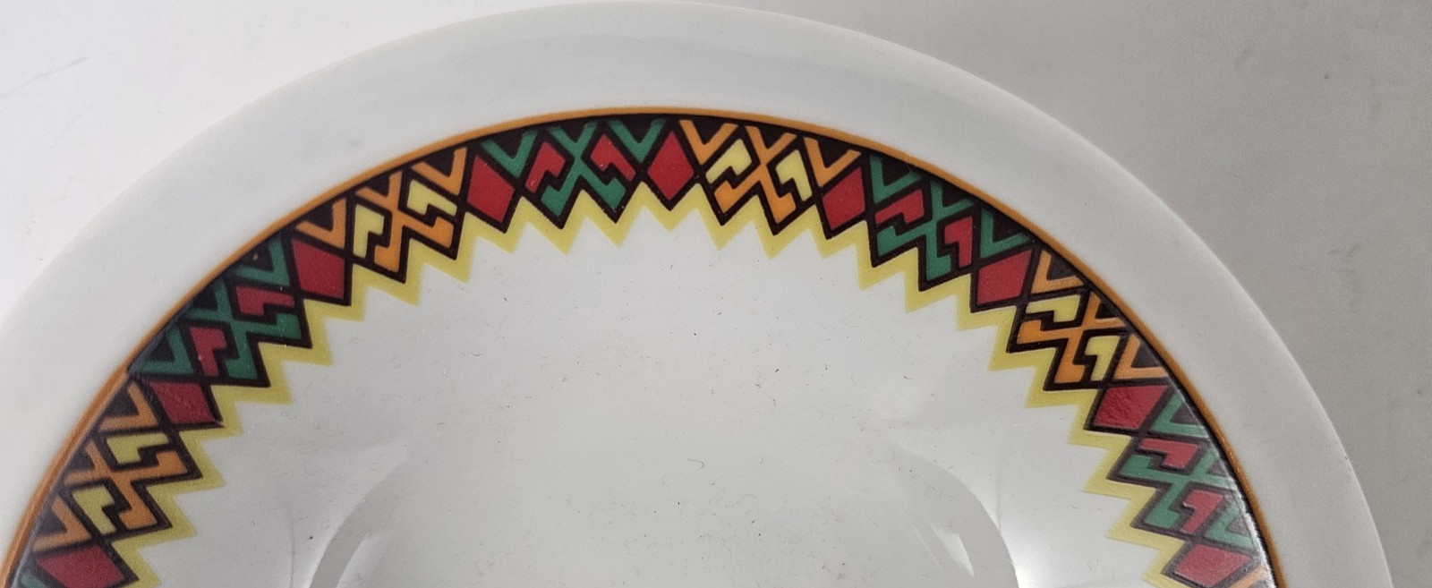 4 Ukrainian Beauty Made W. Germany VTG Dessert Bowls Decorative Folk Art Border