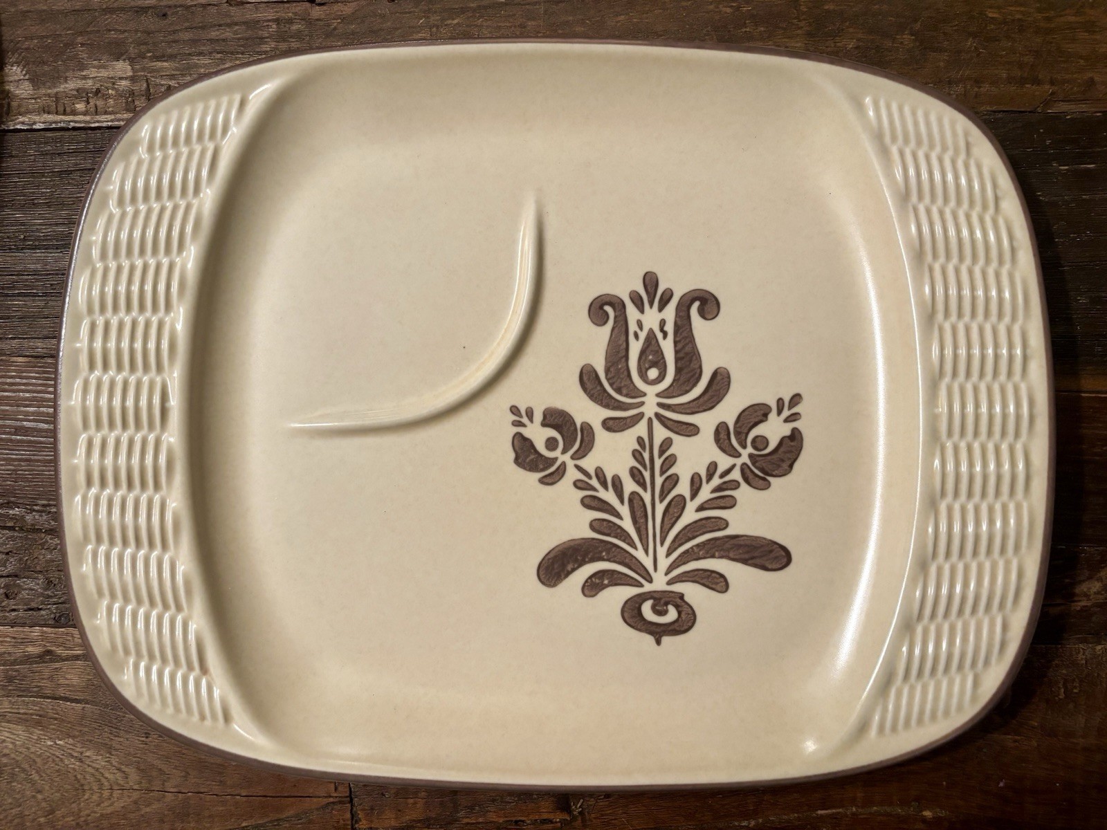 Pfaltzgraff Village Rectangular Basketweave Snack Tray Vintage Stoneware