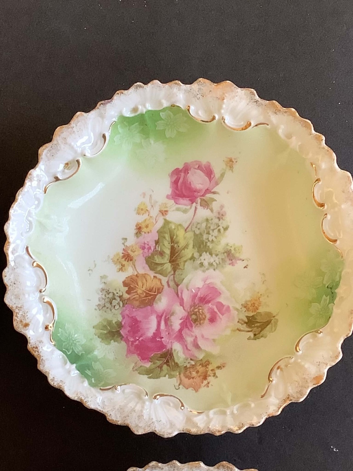 RS Prussia Antique 5″ Porcelain Serving Bowls Featuring Lovely Rose Motif No Dmg