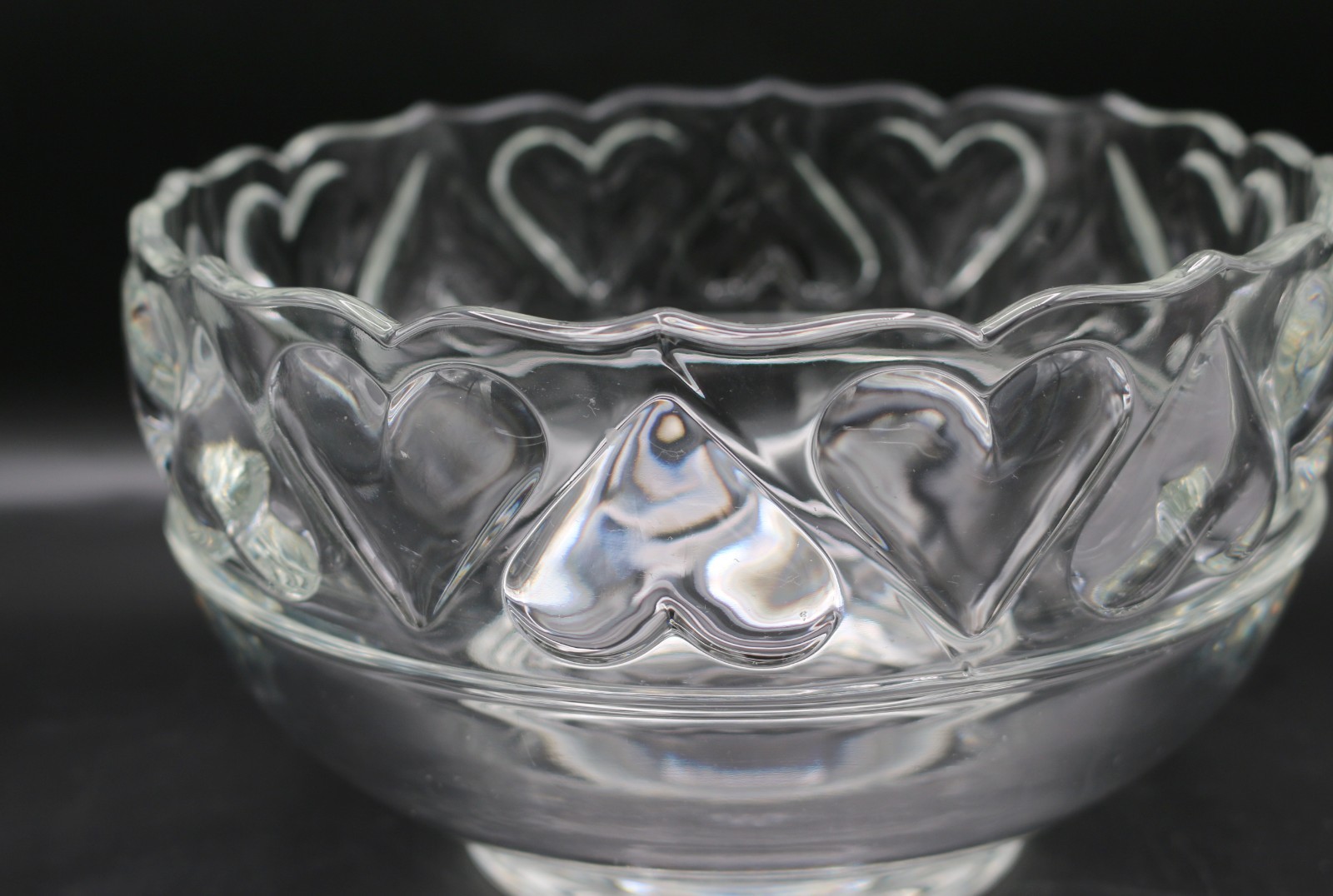 Vintage Tiffany & Co. Crystal 8″ Bowl Raised Hearts Border