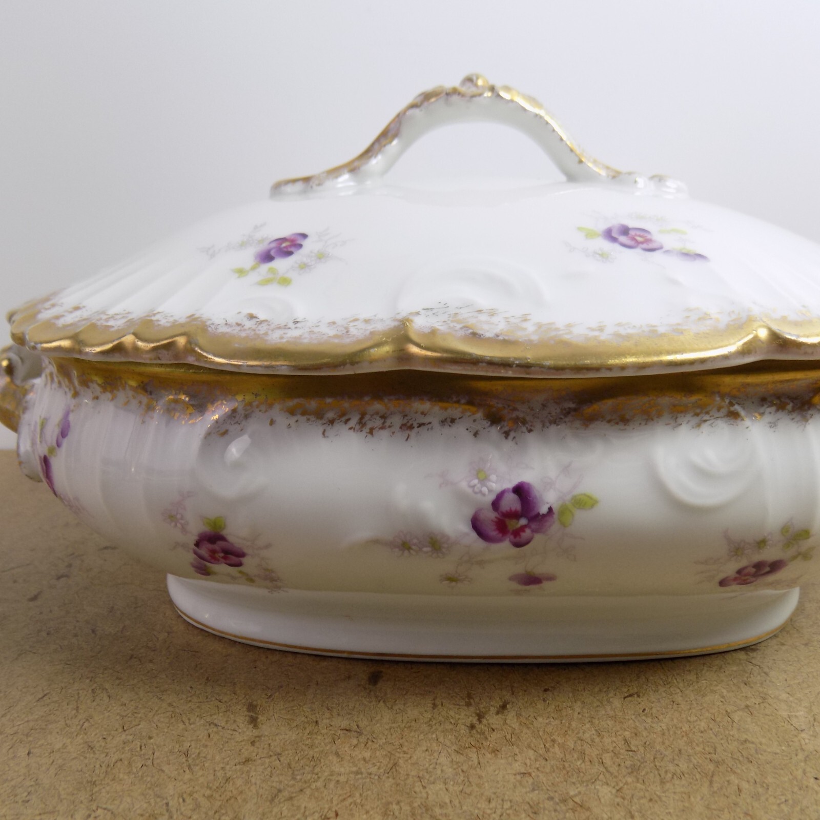 AK Limoges Porcelain Lidded Serving Bowl Purple Flowers Gold France
