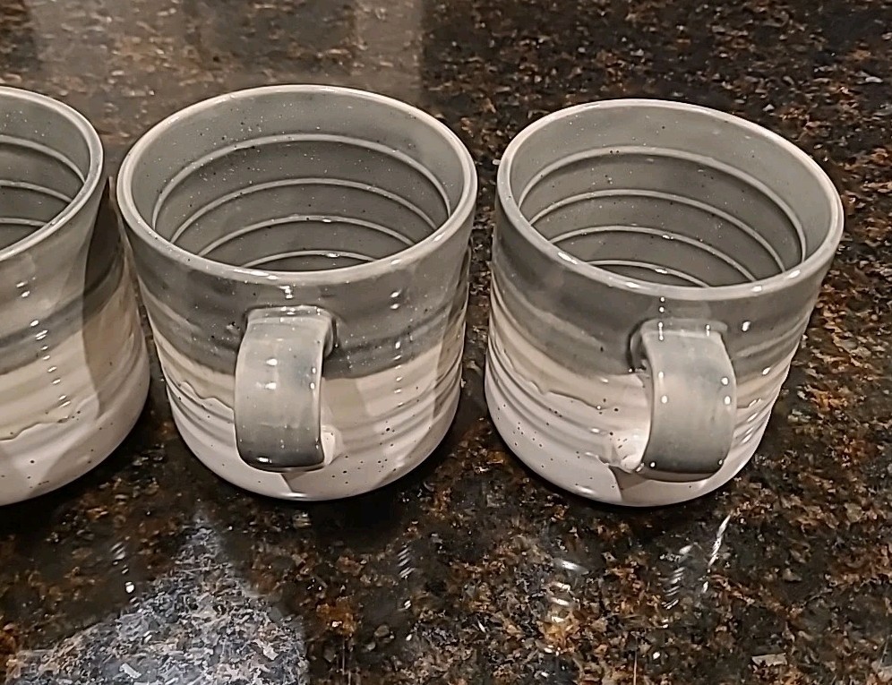 SET (4) Baum HEARTH Drip Glaze Gray Stoneware 15 oz Coffee Mugs