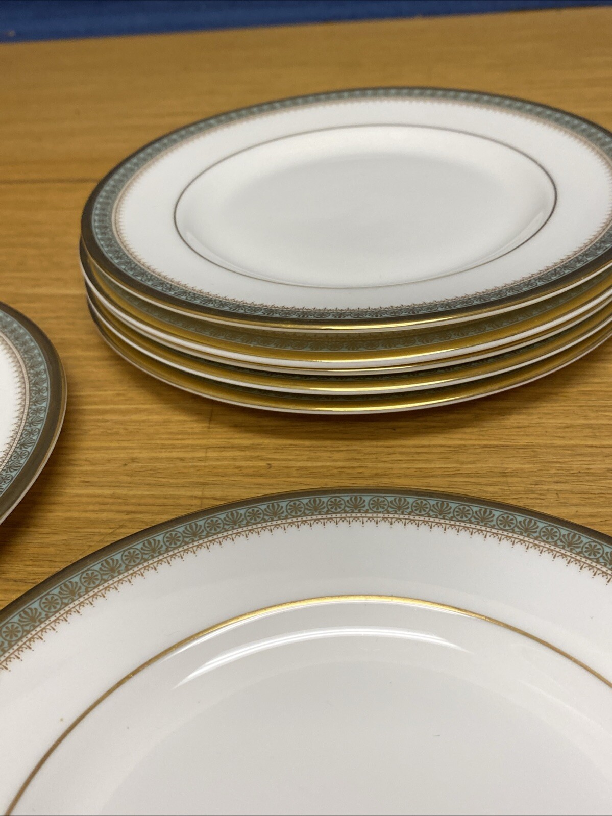 8 Royal Doulton England Clarendon 6 1/2” Bread Plates