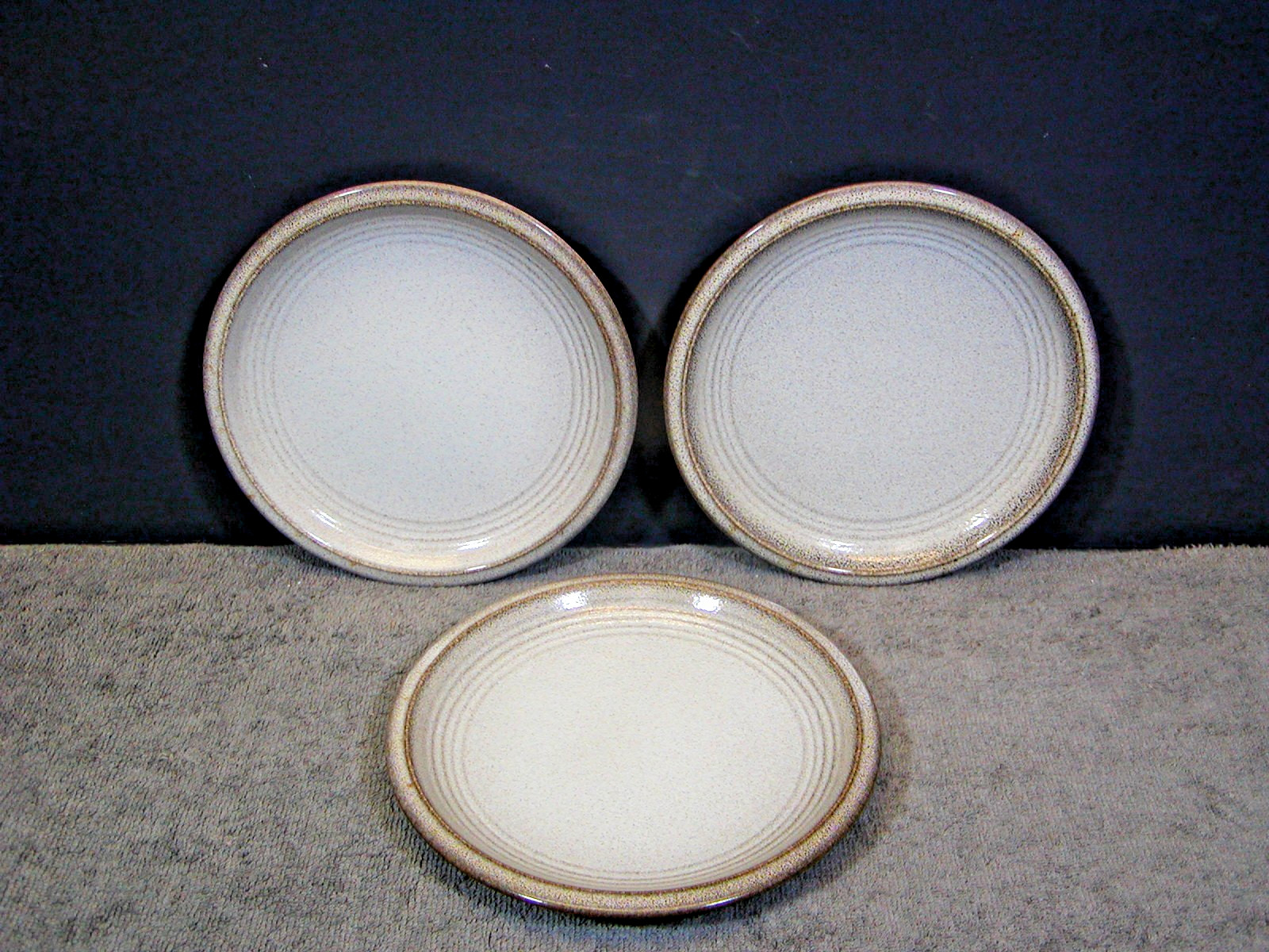 3 MIKASA STONEGLAZE TEMPERA 7-7/8″ SALAD PLATES