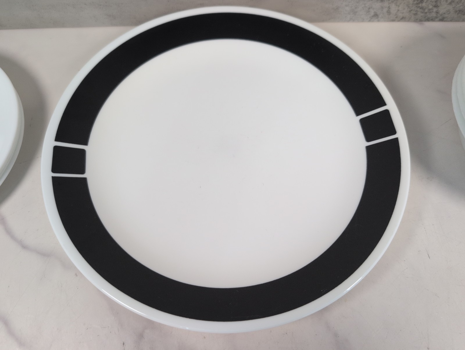 Corelle Urban Black Bowls, Bread Plates, Dinner Plates Service for 4 (12 pcs.)