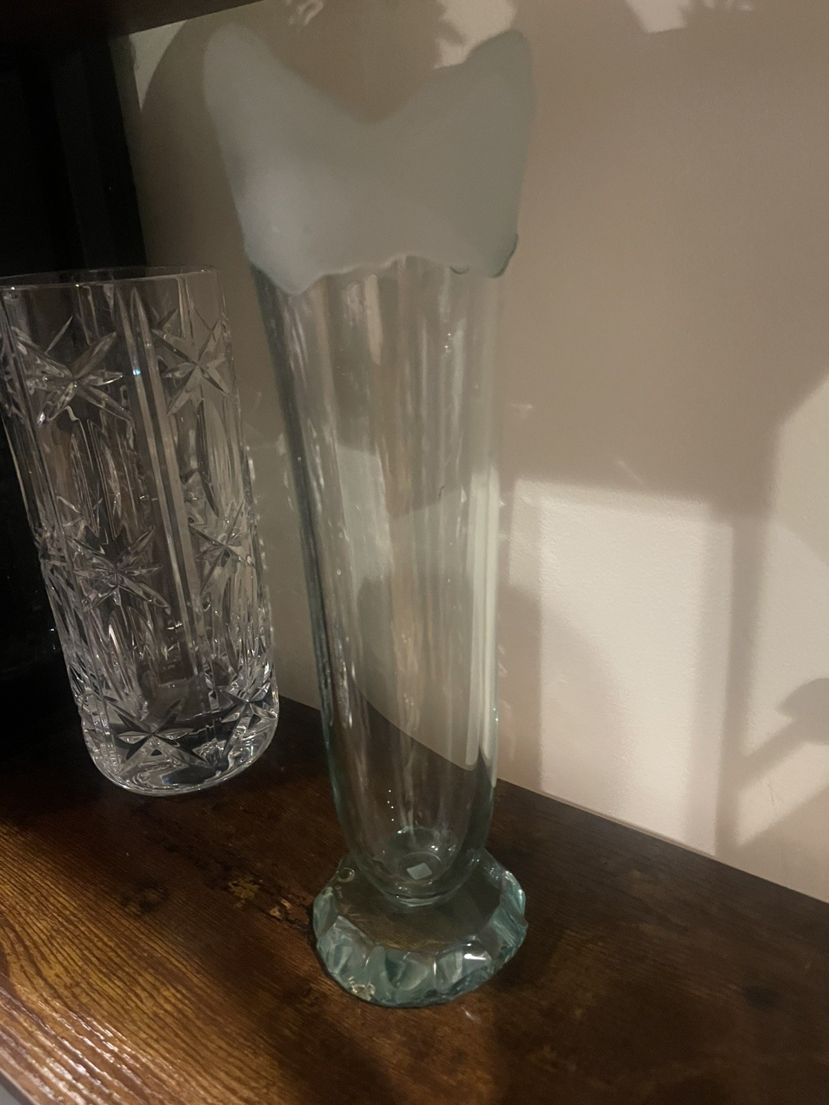 Stephen Schlanser Signed 1992 Art Glass Light Green “Scapes” Vase, 13″ Tall rare