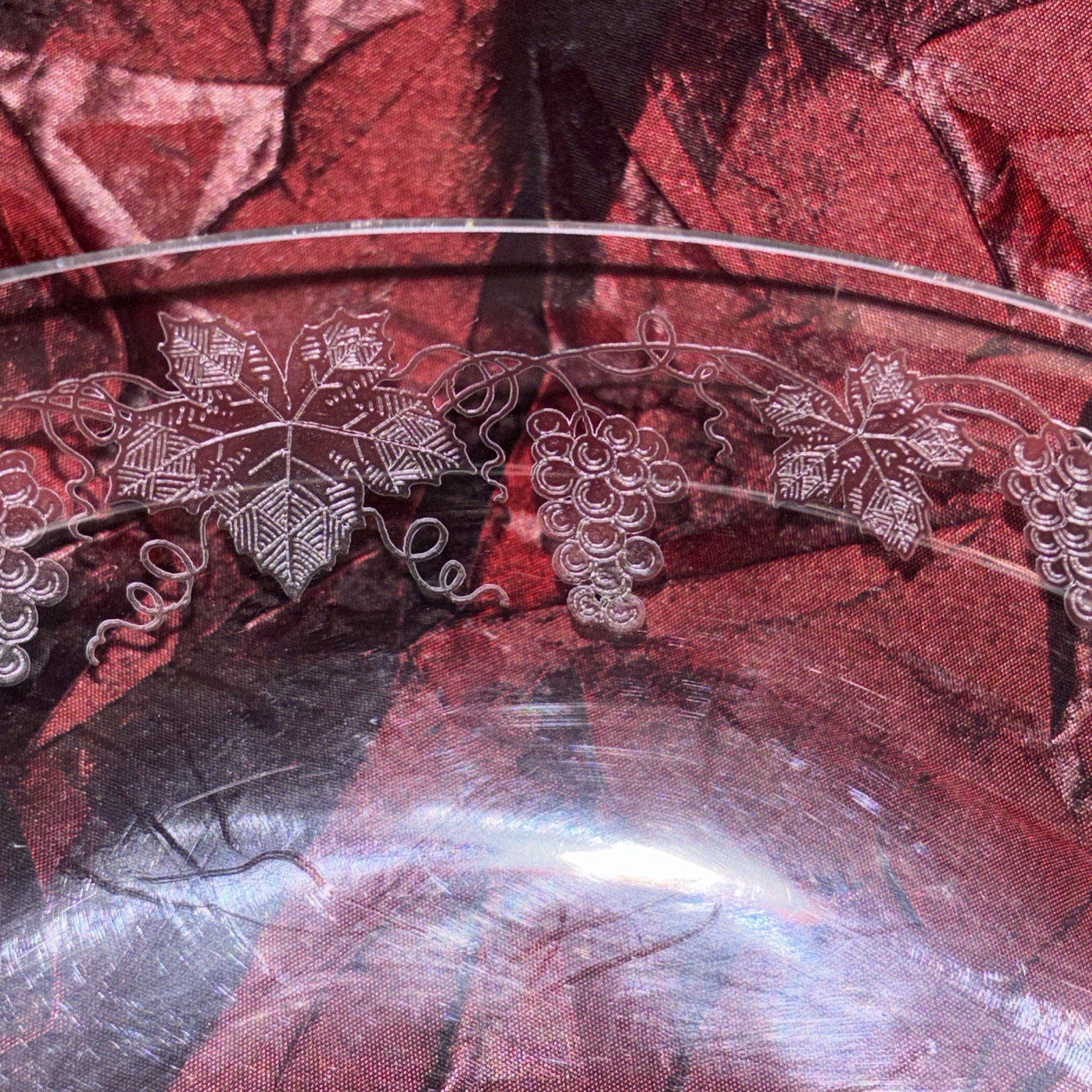 Vintage Fostoria Large Thin Blown Glass Fruit Bowl Etched Grapes And Leaves EUC