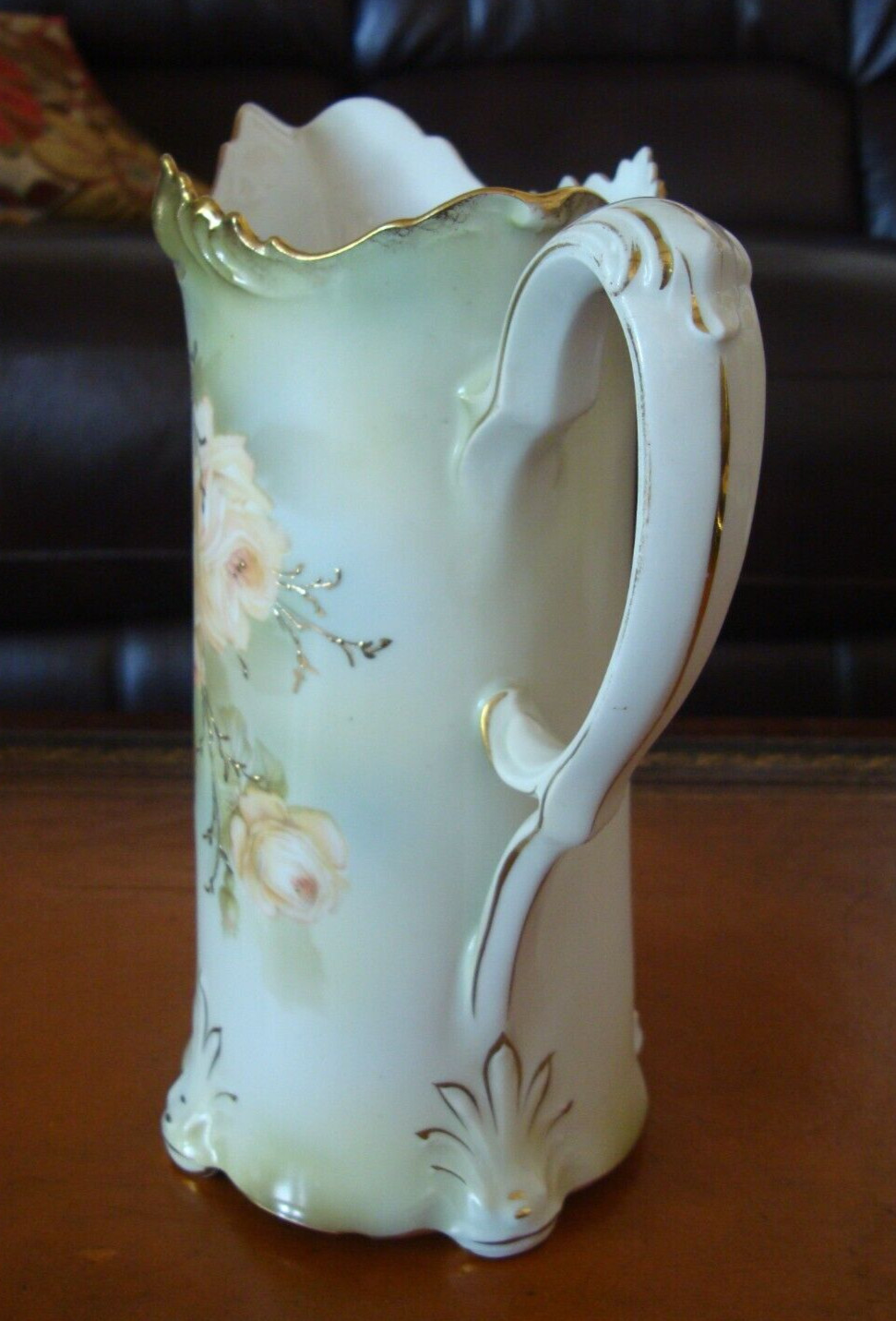 UNMARKED R.S. GERMANY PITCHER VASE TANKARD, ROSES & GOLD 10″