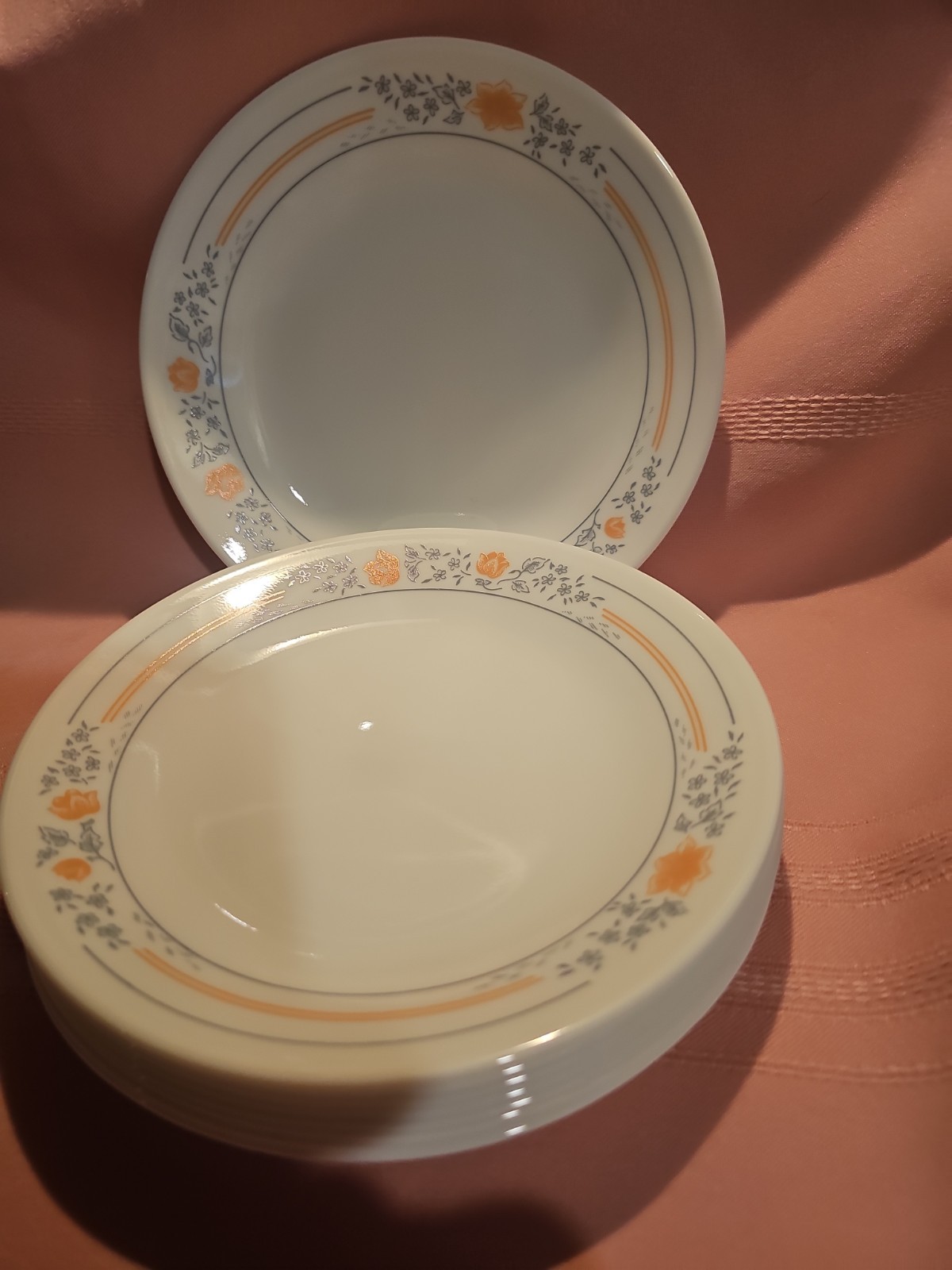 8 Apricot Grove pattern Corelle Dinnerware Dessert Bread Plate. 6 3/4 Inches