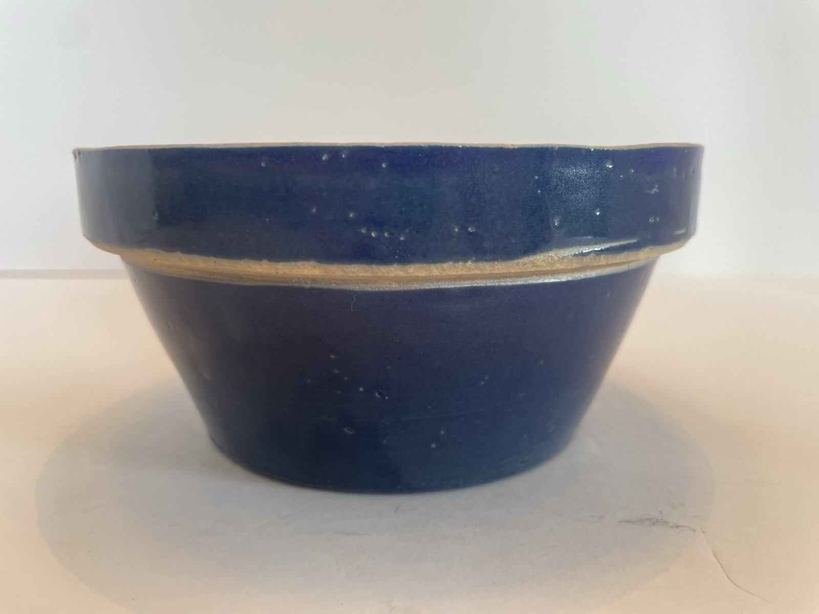 Vintage – Lt & Dk Blue & Burgundy Stoneware Set of 3 Bowls – 5, 5 1/8, 5 1/4 Dia