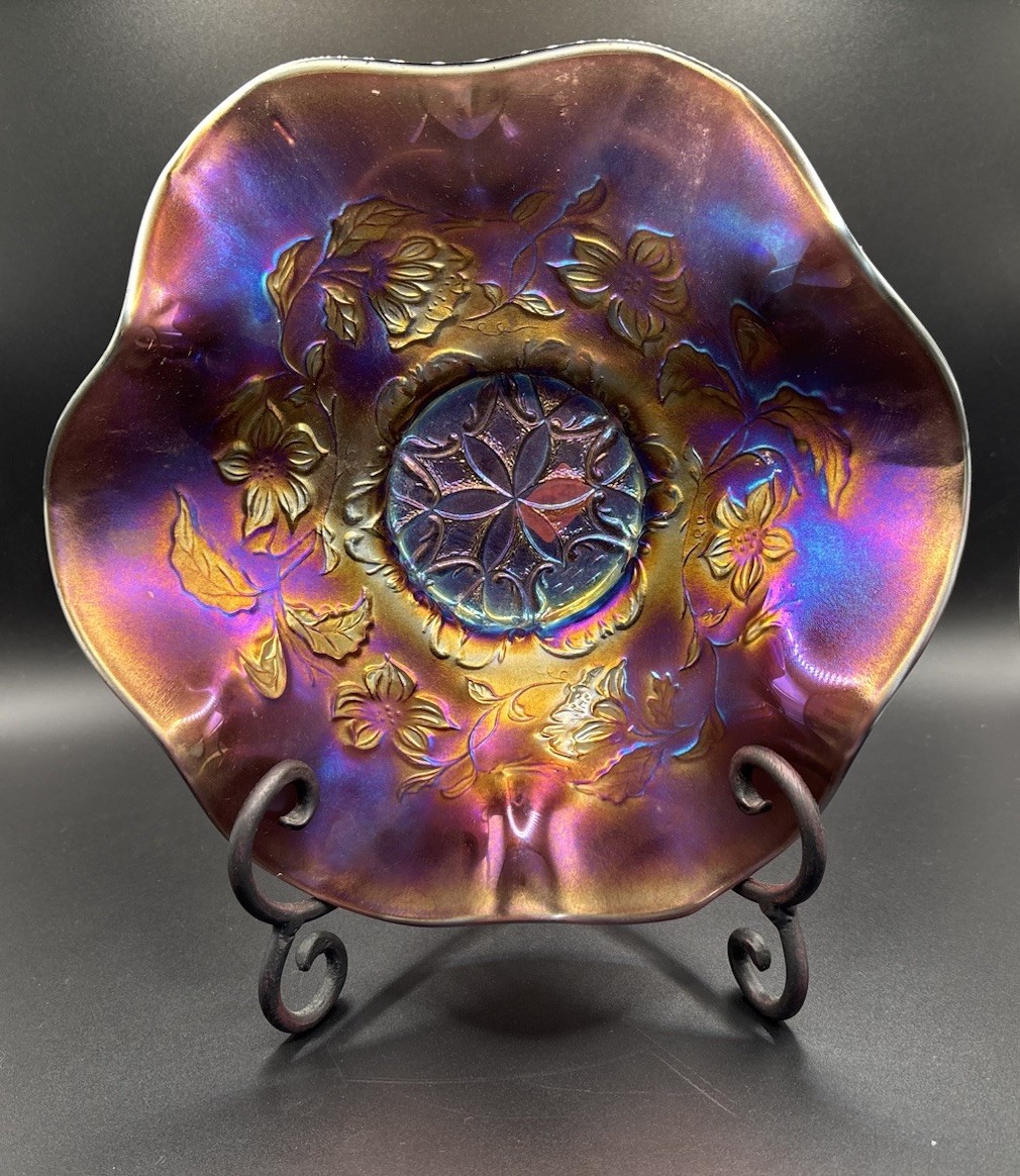 Dugan-Diamond Six Petals Carnival Glass Ruffled Bowl, Purple/Amethyst 7.5”