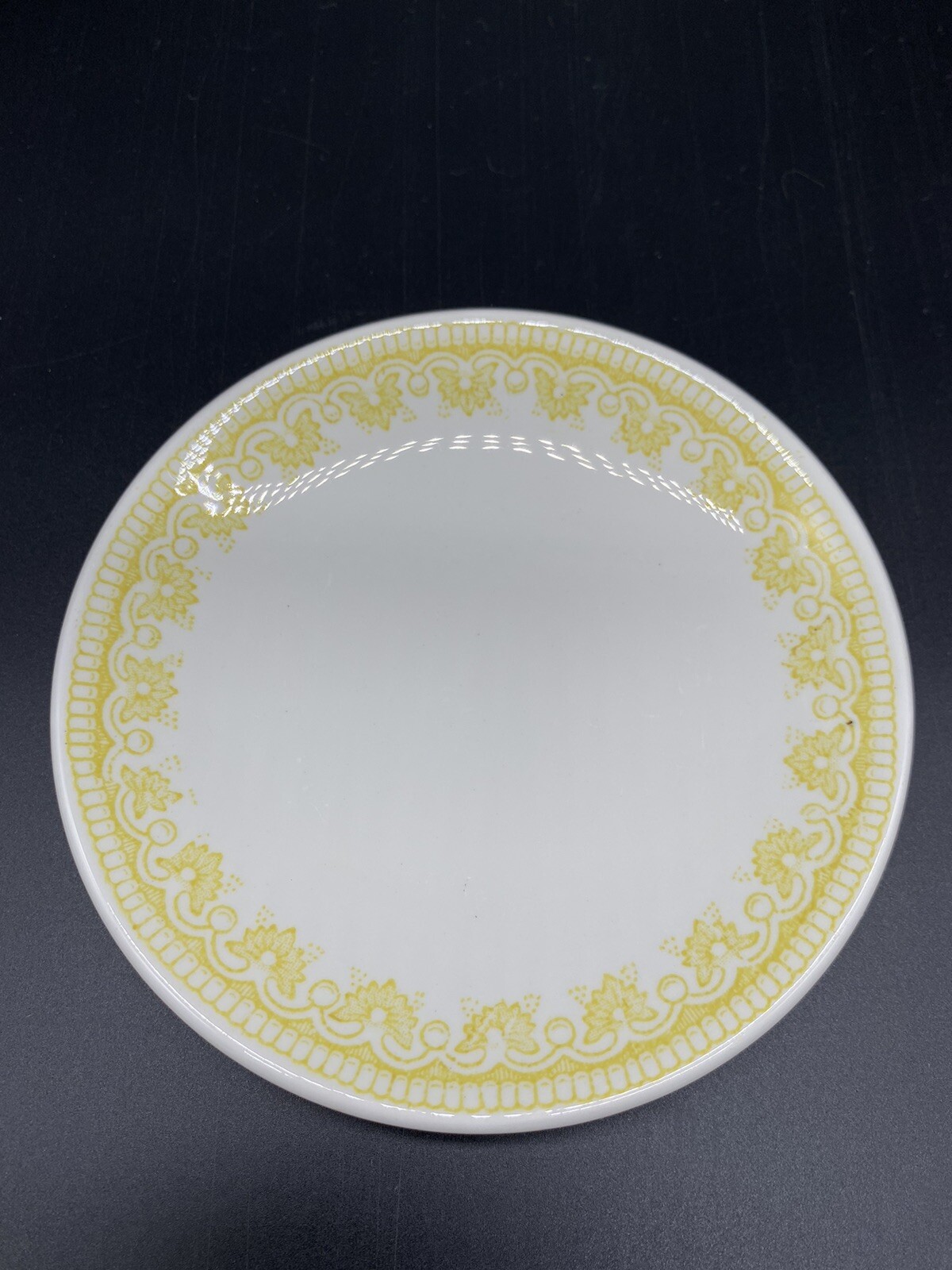 6 Vintage 1951 Jackson China Restaurant 5-1/2″ Bread Plates Yellow Design
